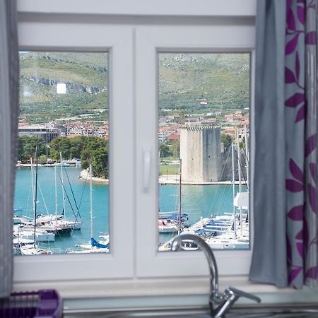 Apartments Maria Трогир Экстерьер фото